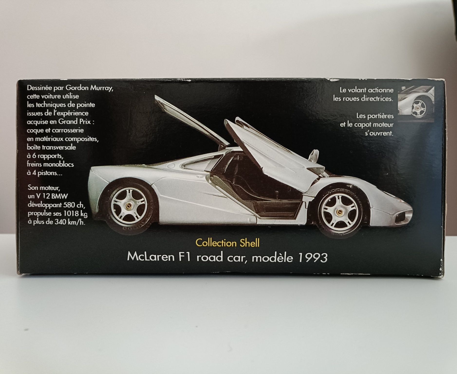 McLaren F1 (1993) escala 1/24. Novo