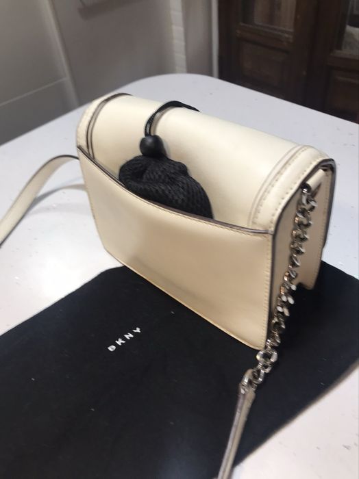 Сумочка DKNY.17,5/13/7,5