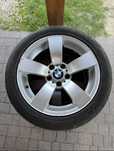 Felgi bmw e60 r17 z oponami letnimi