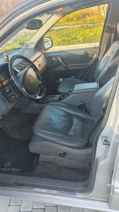 Продам Мерседес ML320