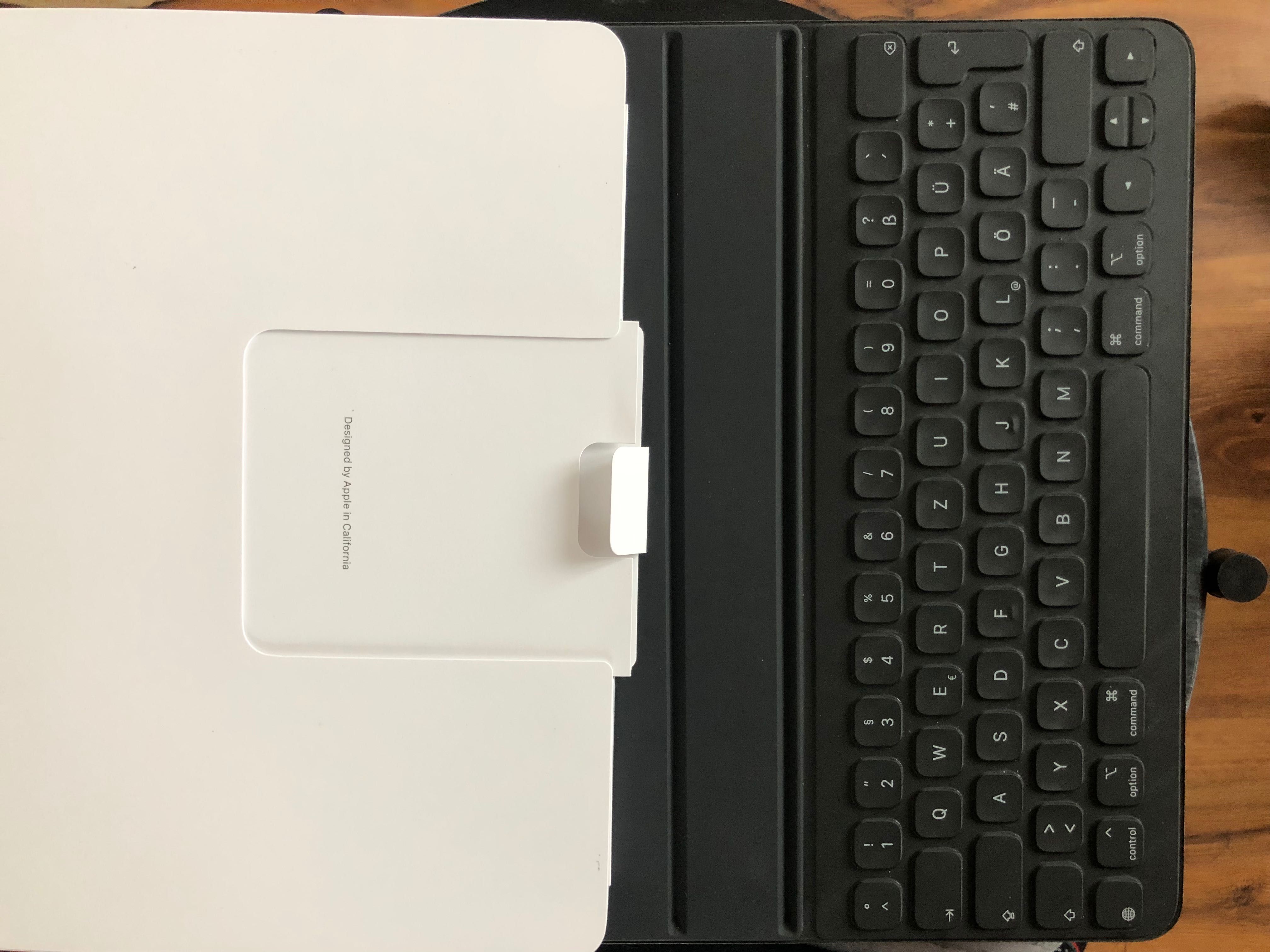 Etui / case / klawiatura Apple iPad Smart Keyboard Folio