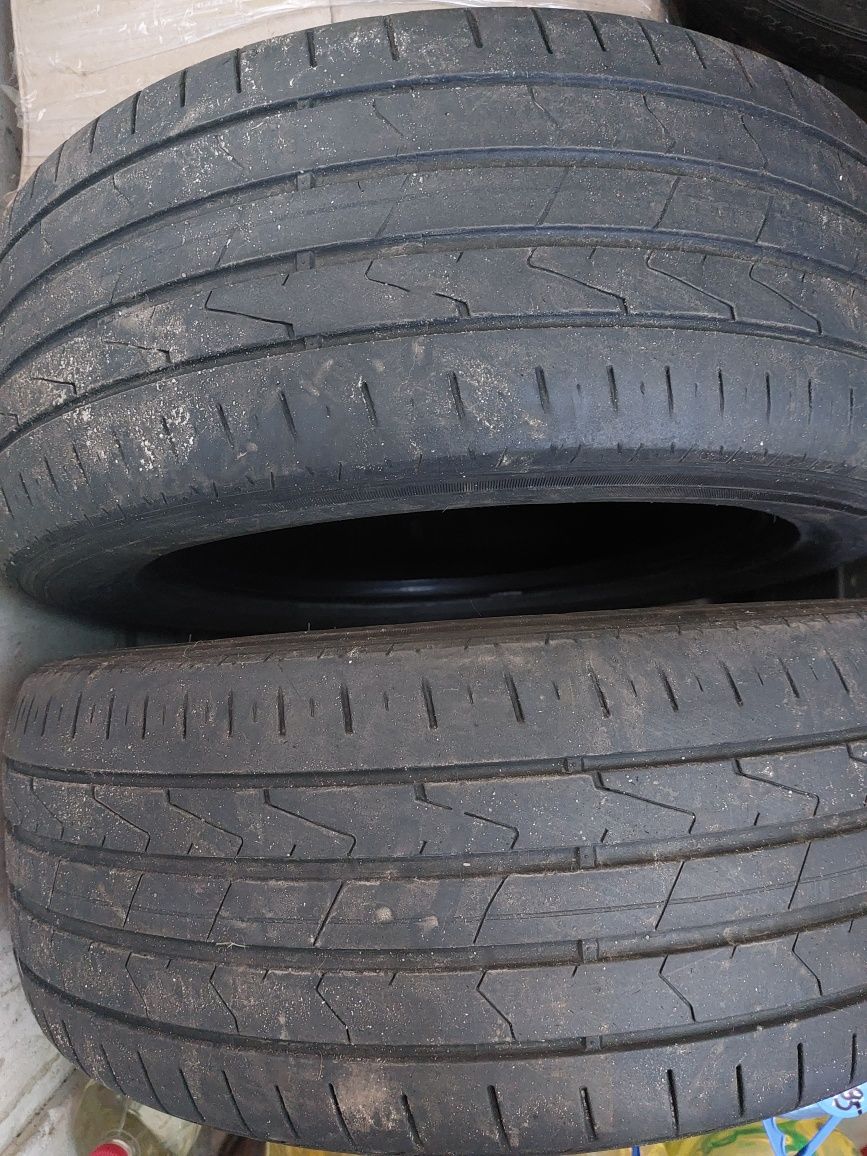 Продам 2 колеса резины HANKOOK 205/55 R16