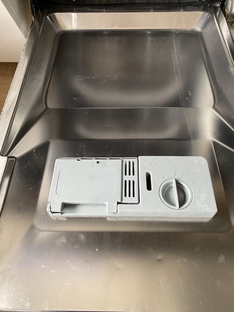 Zmywarka Ariston LST329