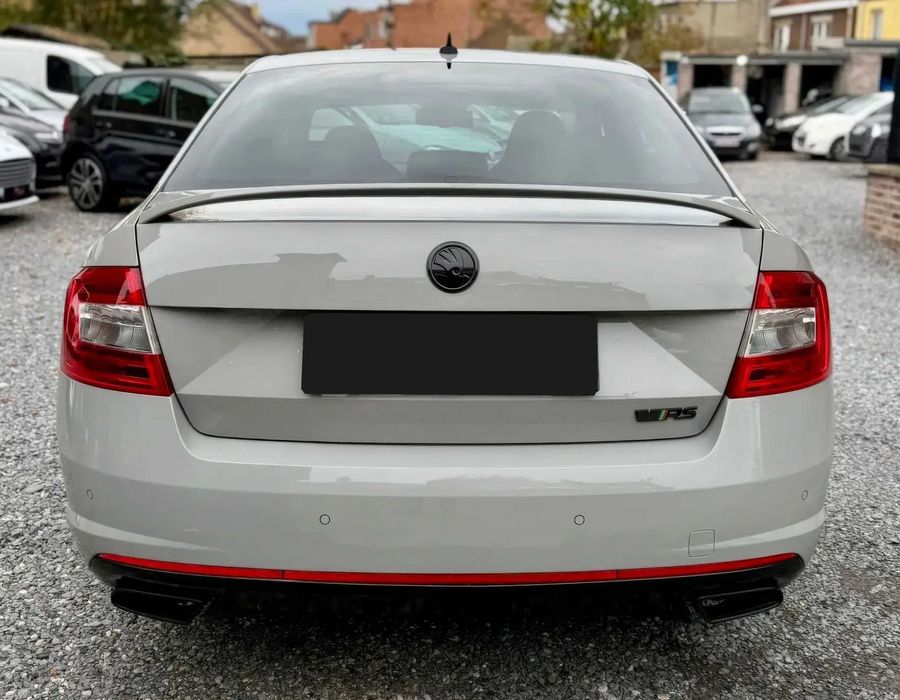 Skoda Octavia RS      2016