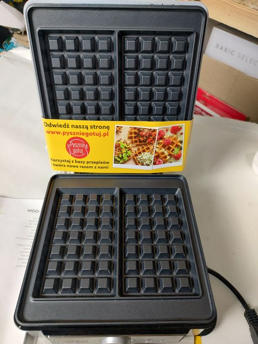 Потужна  ЕлектроВафельниця  МРМ  MGO -13  1400W.