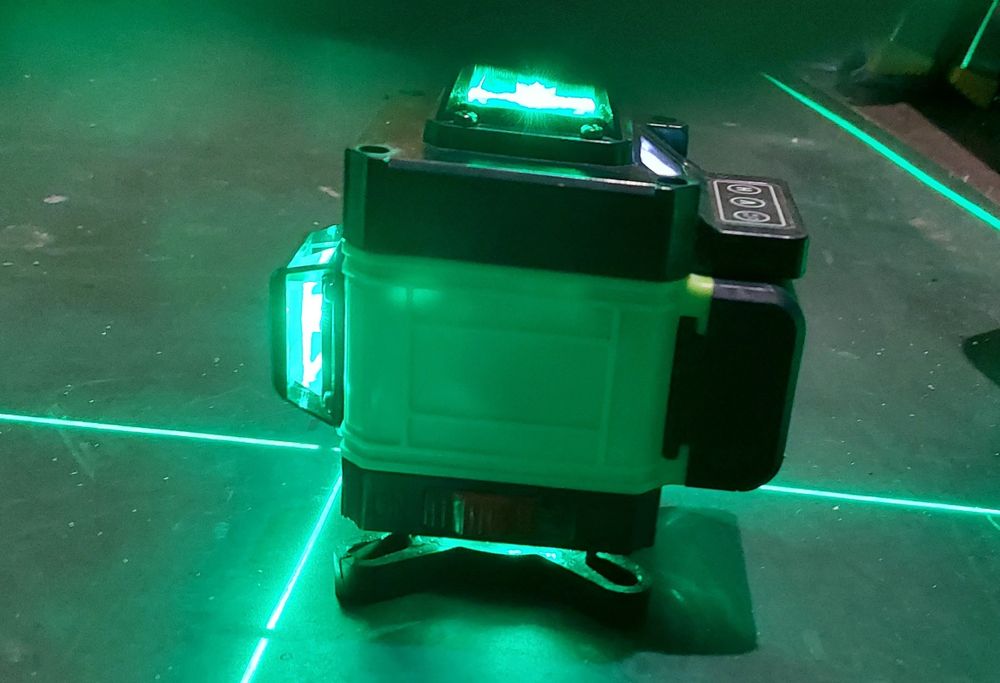 Laser krzyżowy 4D 16 lini Laser Level