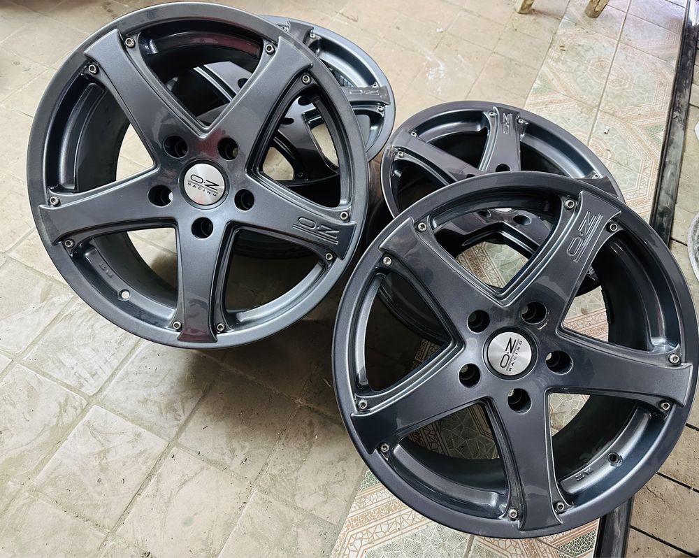 R18 5x130 Oz racing Audi Q7 Vw Toureg, Mercedes sprinter 96-04