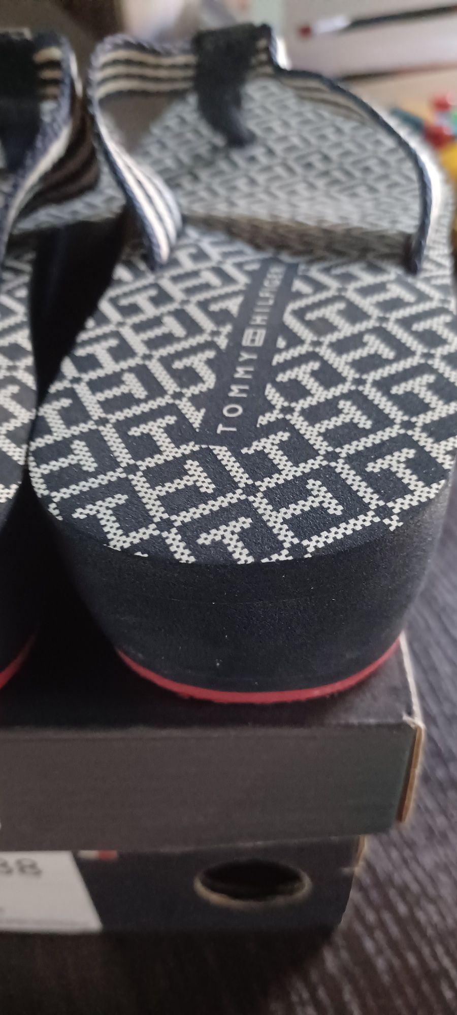 Klapki Tommy Hilfiger w rozm.38
