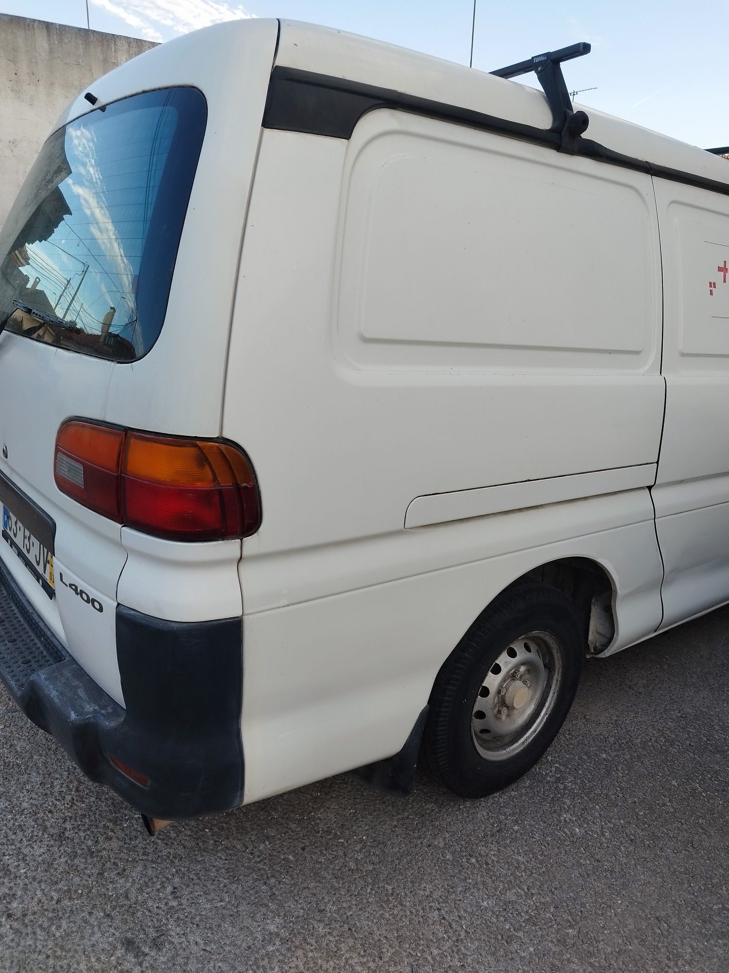 Carrinha Mitsubishi L 400.
Muito bom estado.
Inspeção até 31 Março 202
