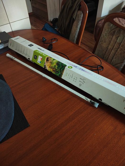 Lampa ledowa do akwarium