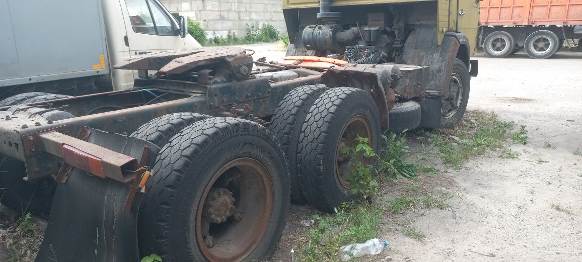 Камаз тягач 54112 5410