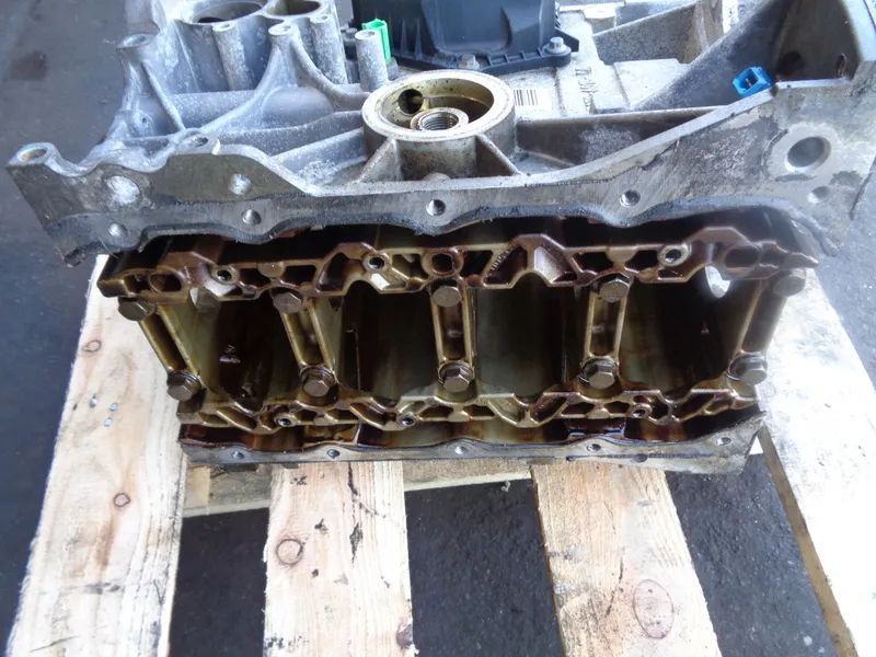 blok silnika ford focus mk iii 1.6 16v iqdb pnda 2011r>