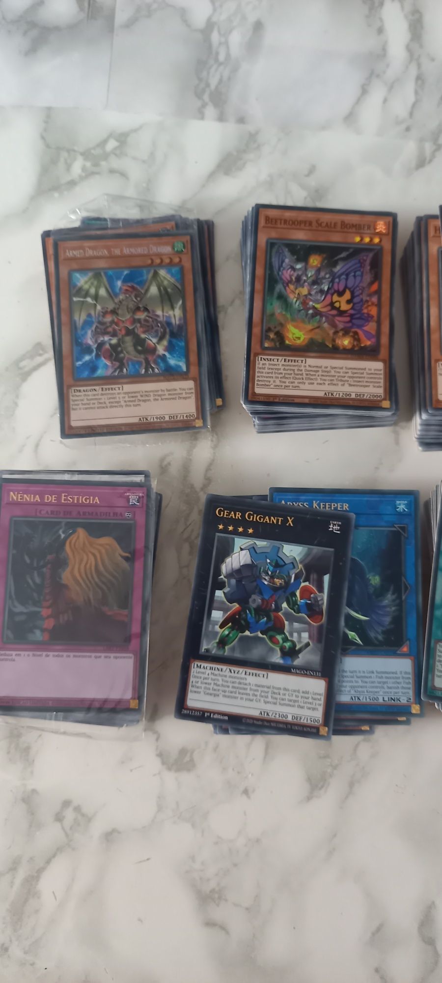 Bulk 375 cartas yugioh Eng. Diversos sets