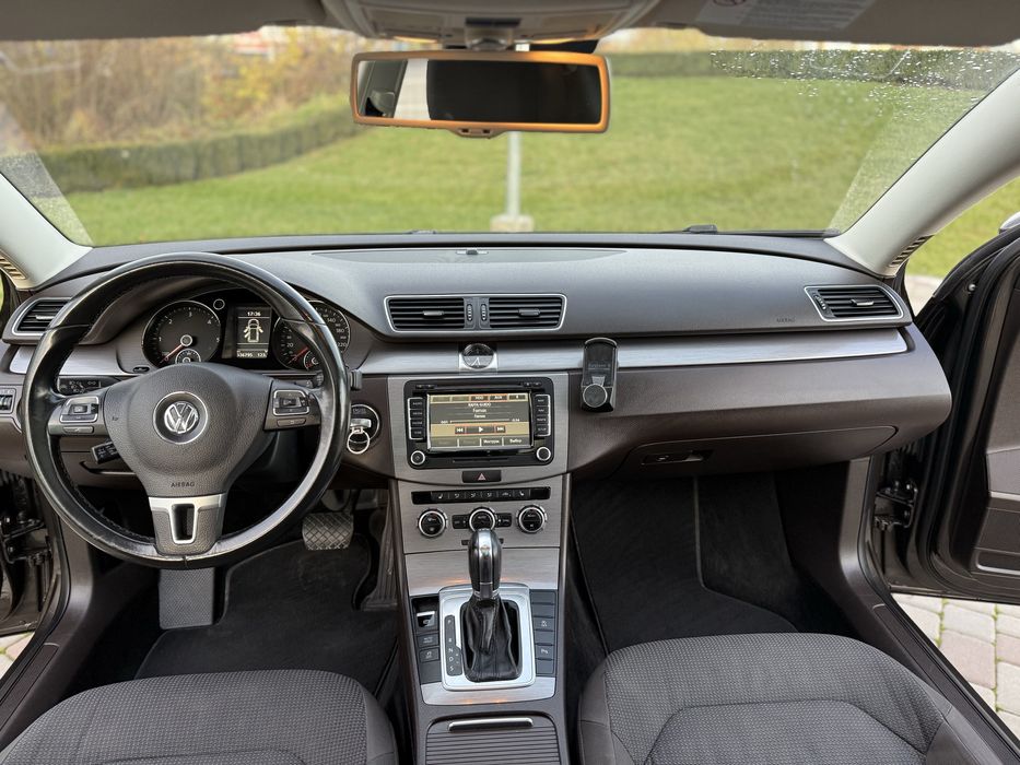 Volkswagen Passat B7 2012 2.0 TDI