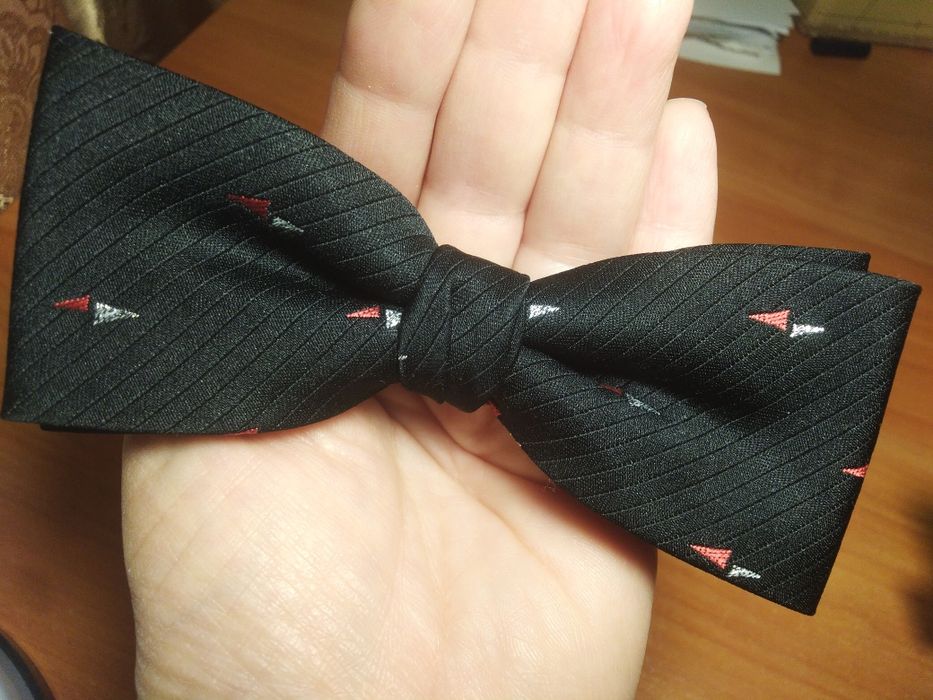 Бабочка под рубашку 11x5см