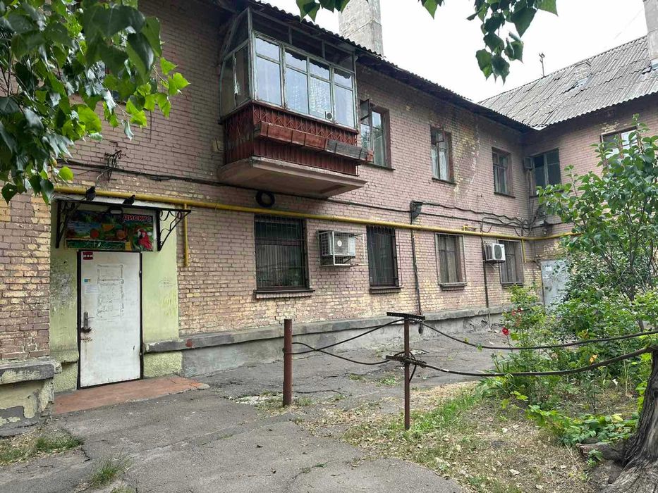 Продам приміщення Дніпровський р-н Полуботко Павла Германа 46/2