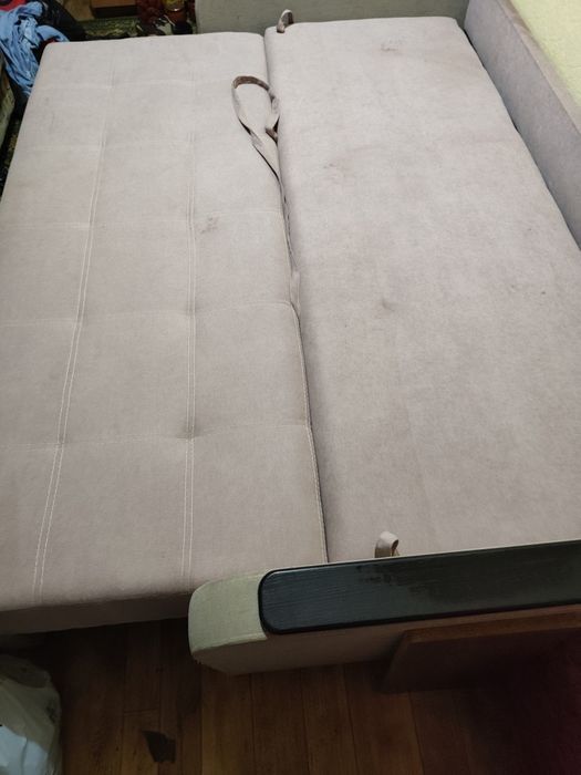 Диван розкладний б/у