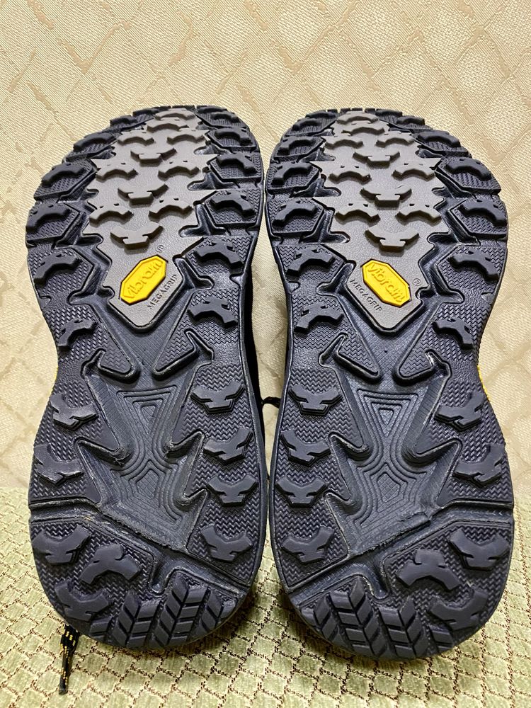 Продам Hoka Speedgoat 4 Gore-Tex