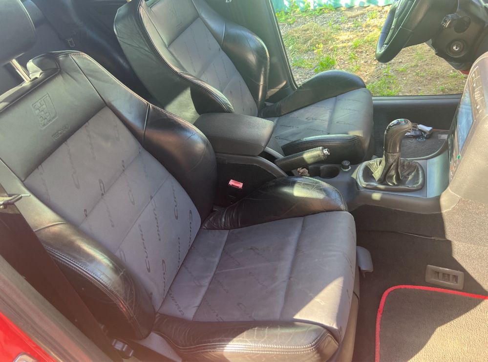 Сидения Recaro Seat Leon Cupra R VW Golf 4 GTI r32 Octavia RS Audi A3