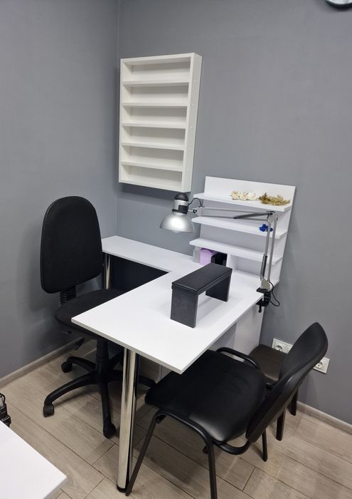 Аренда рабочего места для мастера маникюра и педикюра