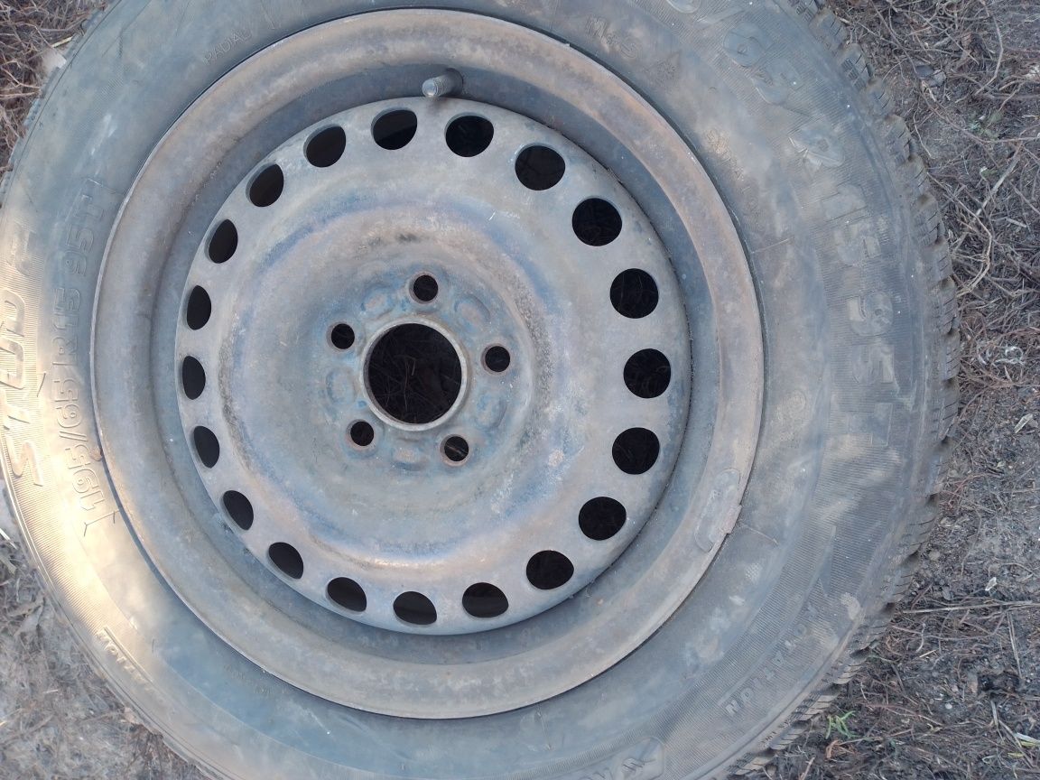 Зимние колеса 195/65 R15 Ford Focus