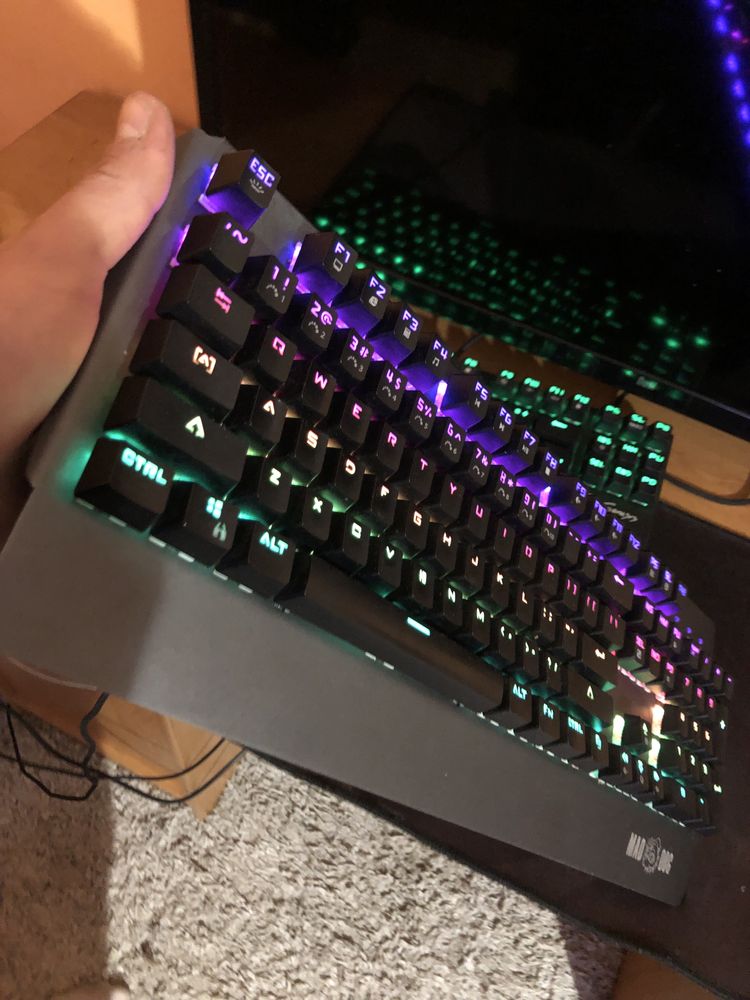 Klawiatura MAD DOG GK900 RGB