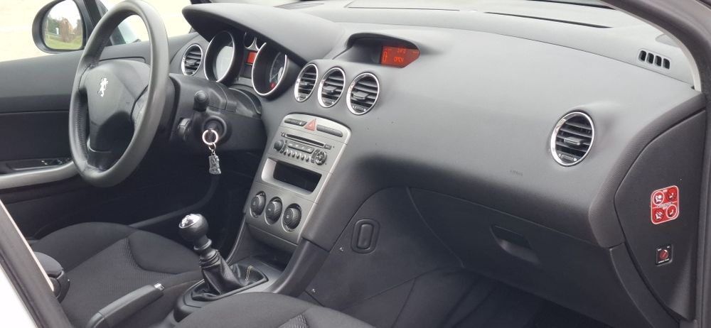 Peugeot 308 SW 1.6 HDI ZADBANY