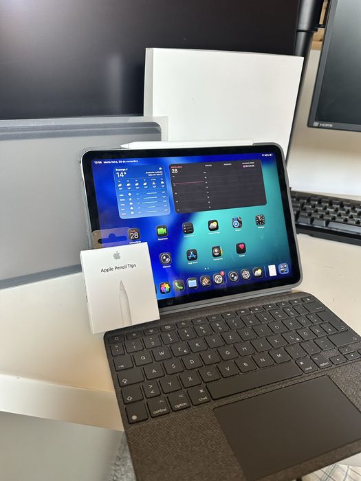 Ipad Air 4 Geracao com Teclado Logitech Combo Touch