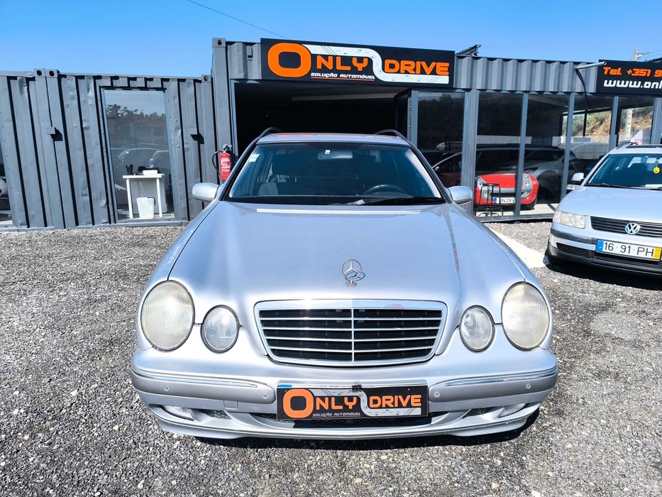E270 CDI 170cv Elegance cx Aut., 2001