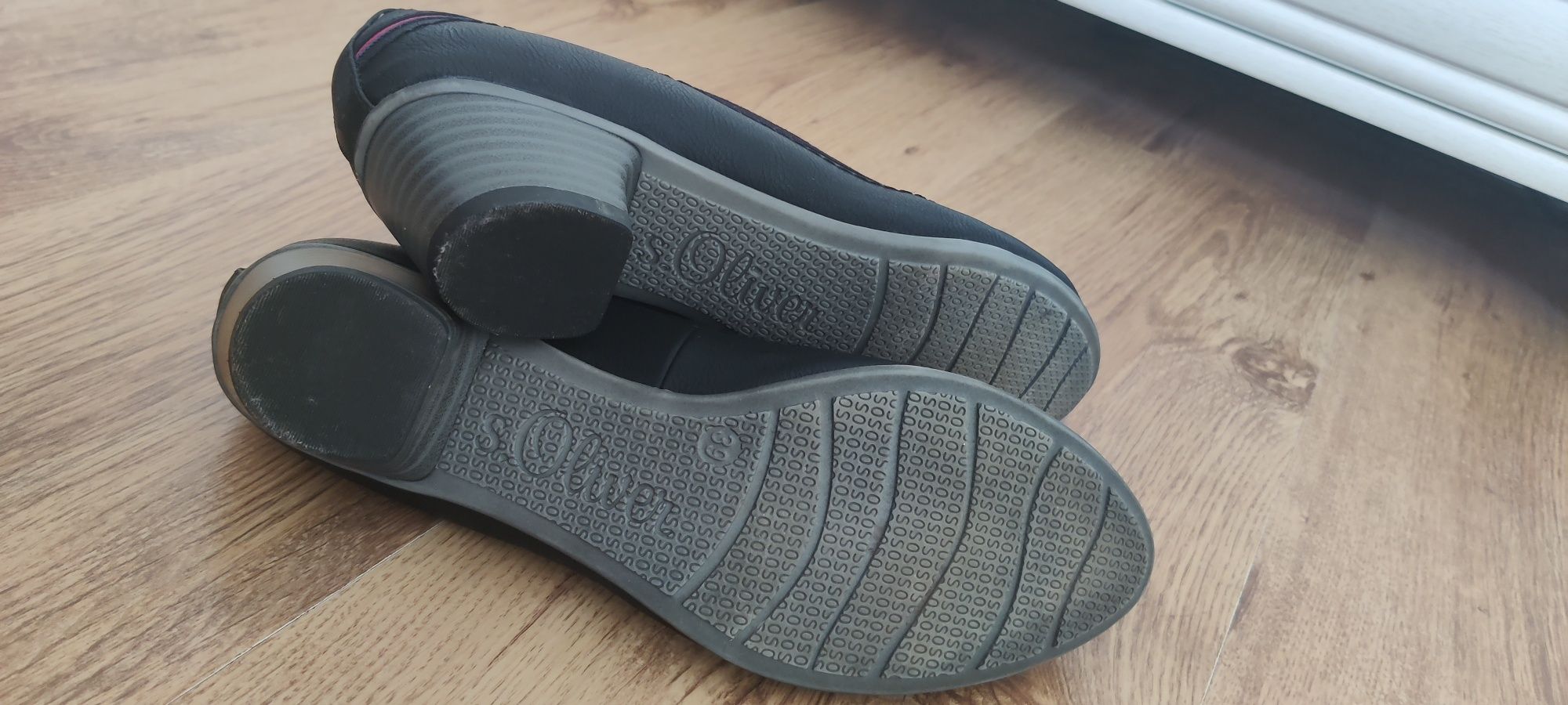 Buty czółenka damskie s.Oliver 39