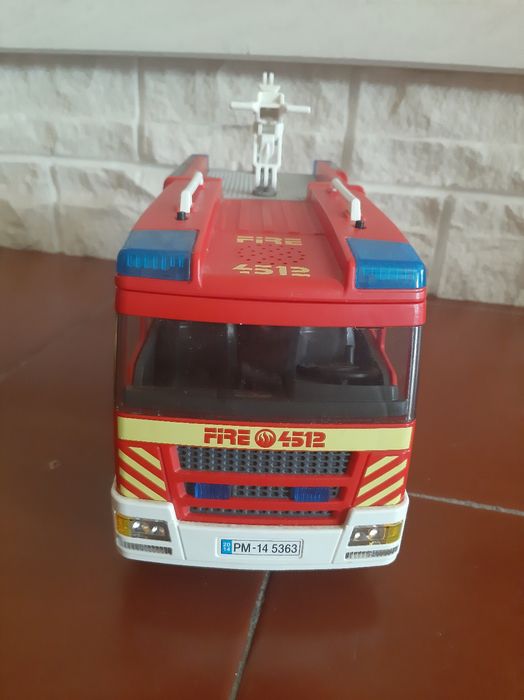 Camião dos Bombeiros Playmobil