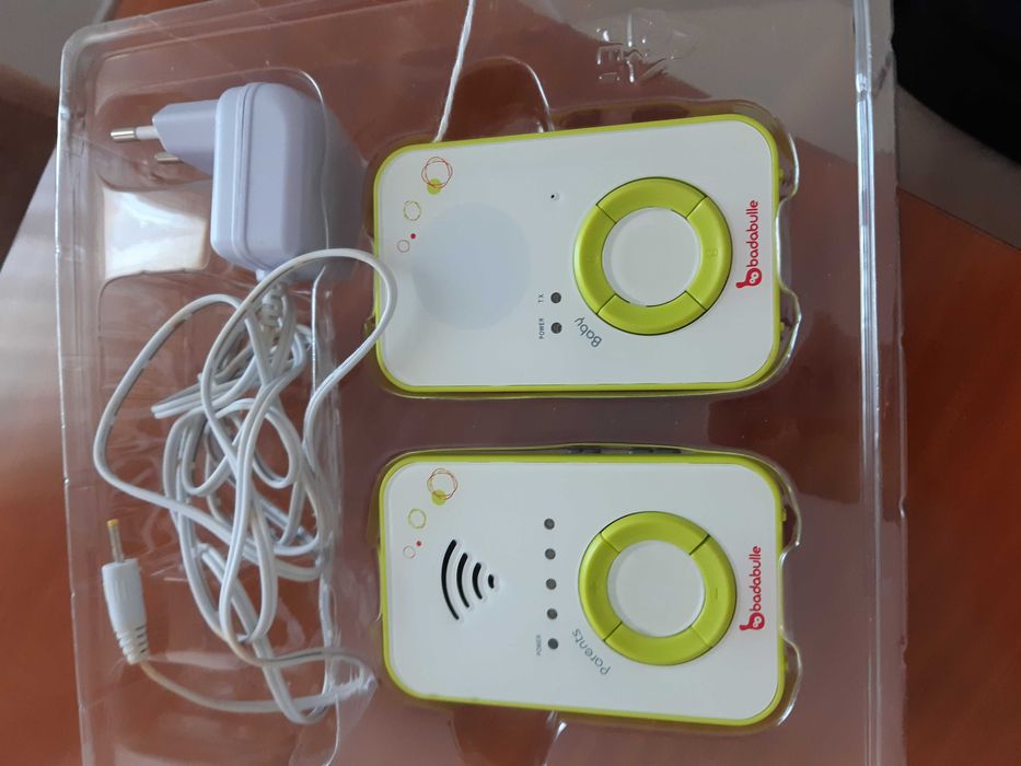 Intercomunicador para ouvir bebé