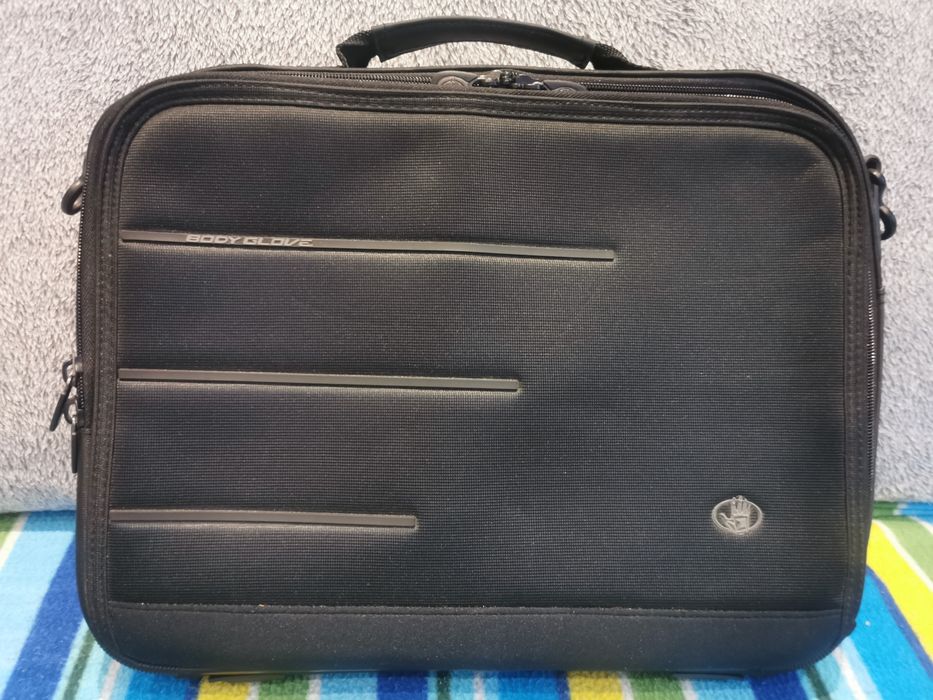 Sprzedam torbę na laptopa