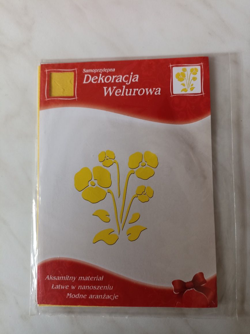 Nowe dekoracje do klejenia na ścianie z weluru 2 sztuki