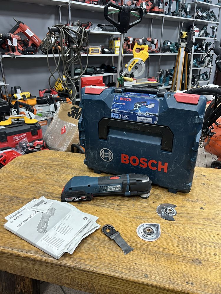 Многофункциональный инструмент Bosch GOP 18V-28
