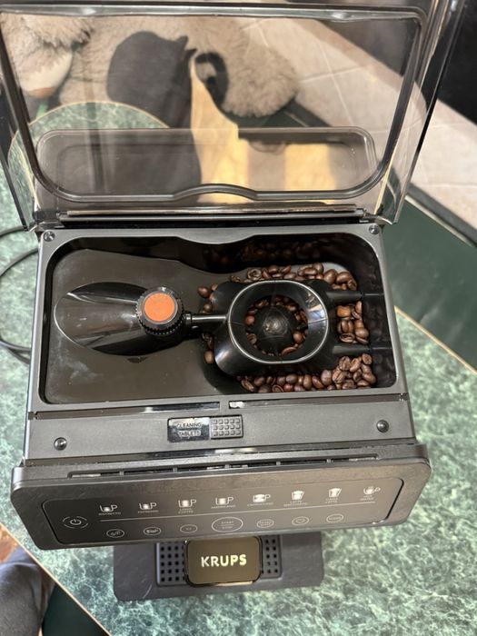 Продам кофемашину