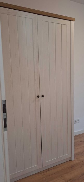 Ładna szafa Rybnik odbiór