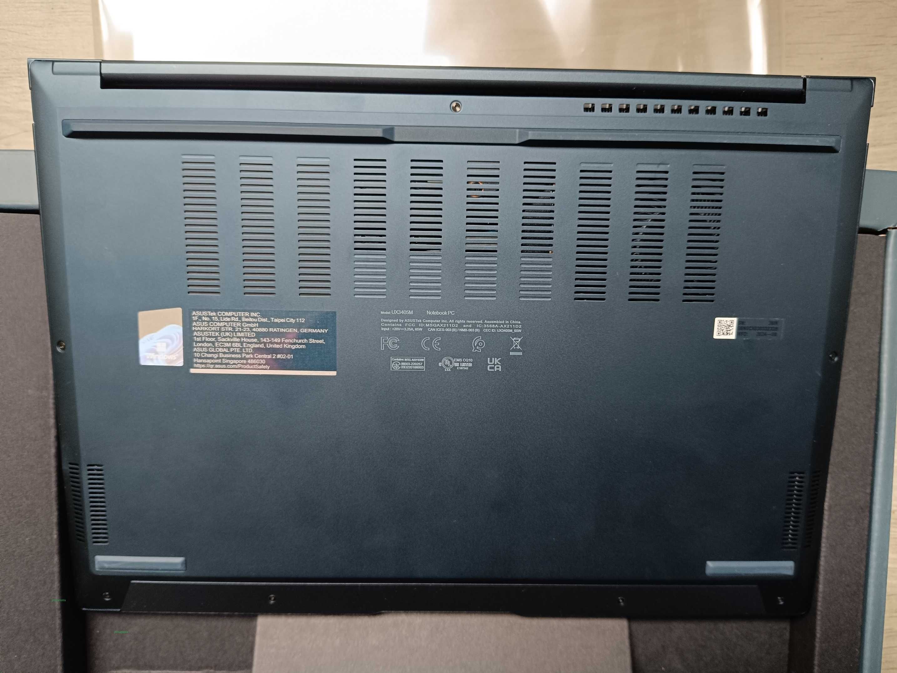ASUS Ecrã TÁTIL Intel Ultra 9 c Garantia na Cx