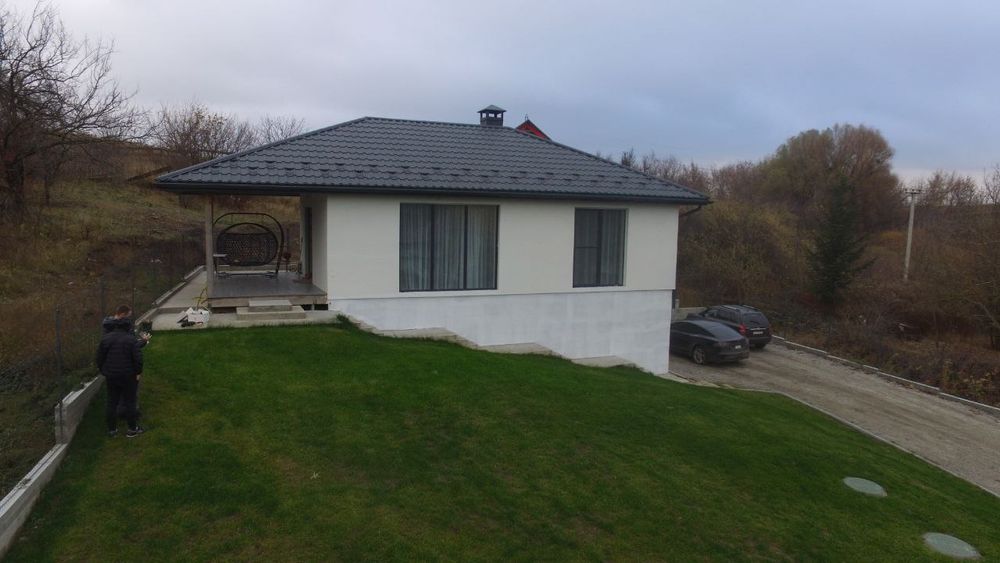 Продам готовий Будинок,  з сучасним ремонтом та меблями