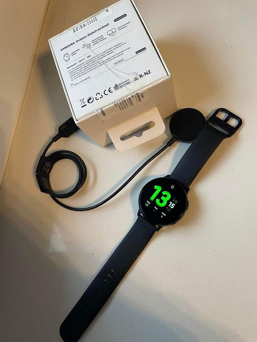 SMART WATCH Samsung Galaxy Watch Active II - koperta 44mm