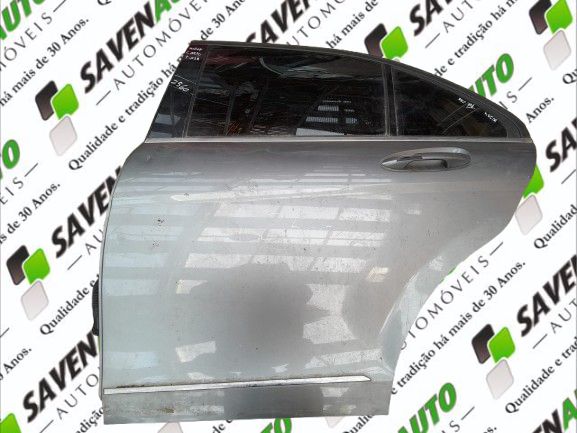 Porta trás esquerda MERCEDES-BENZ Classe C (W204)