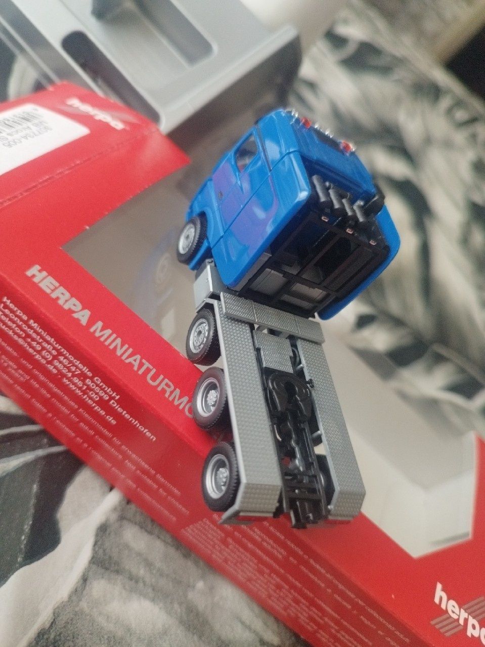 Herpa 1:87 MB Arocs