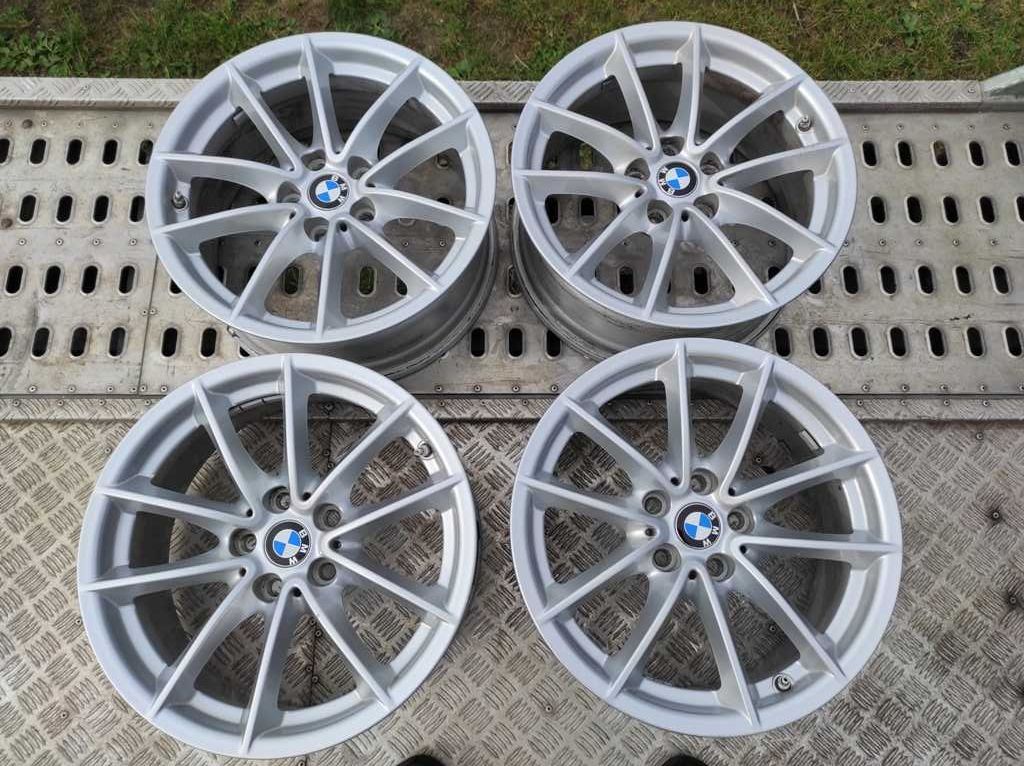 BMW 5 G30 G31 felgi aluminiowe 17 cali jak nowe czujniki