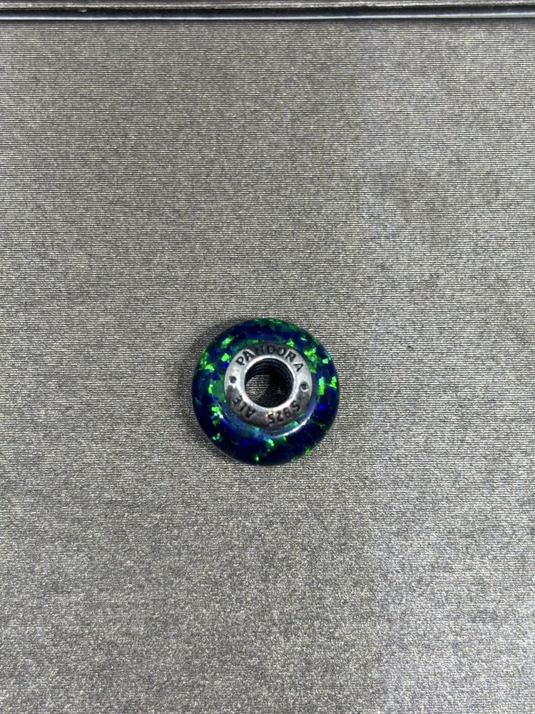 !Pandora!  Charms Opalizująca zieleń 925