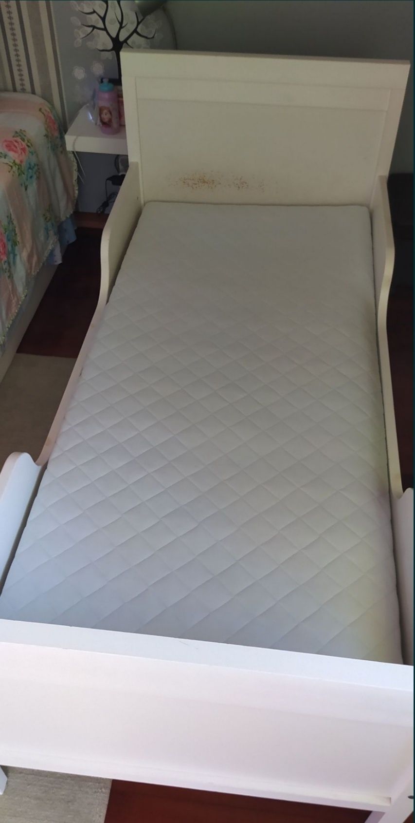 Cama criança ikea com colchão
