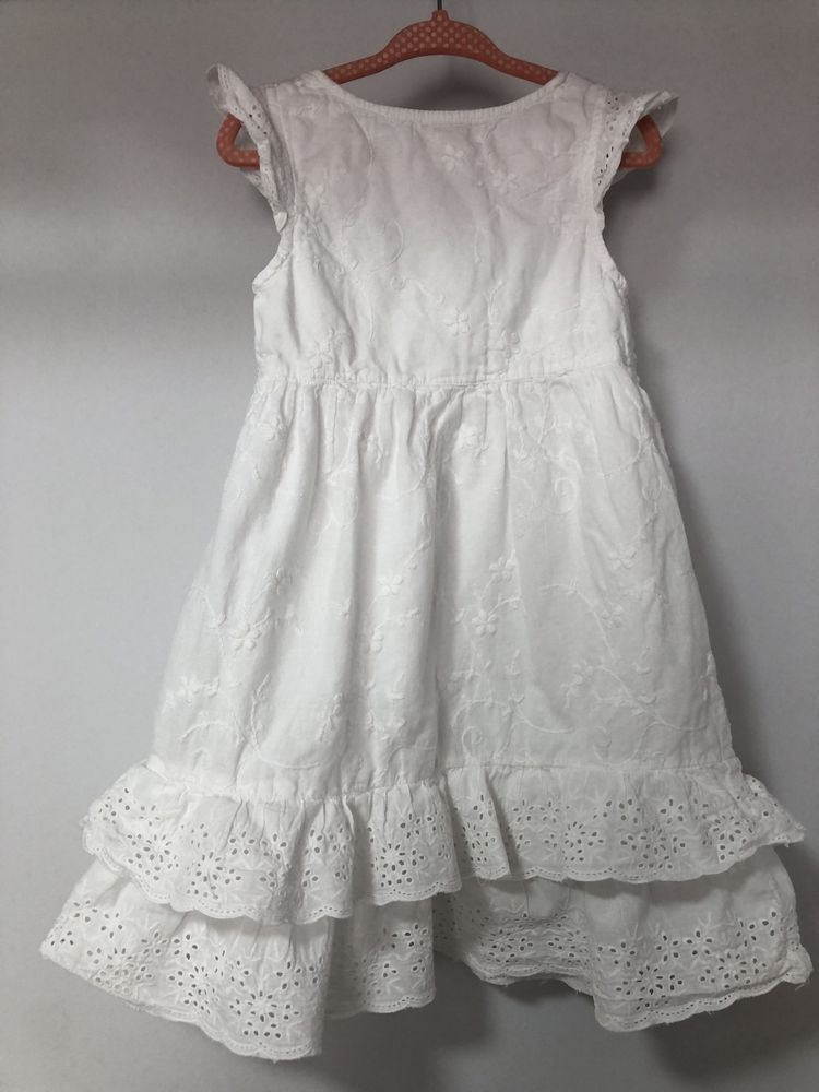Biała sukienka boho 2-3 lata 98 bawełna primark z falbankami koronka