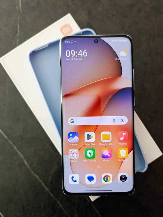 Xiaomi 12 5g 8+5/256 GB Edge AMOLED 120hz Harman Kardon snap 8 gen 1