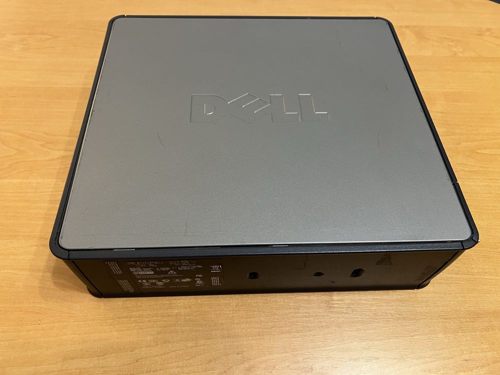 Komputer stacjonarny z Windows XP – retro Dell GX520