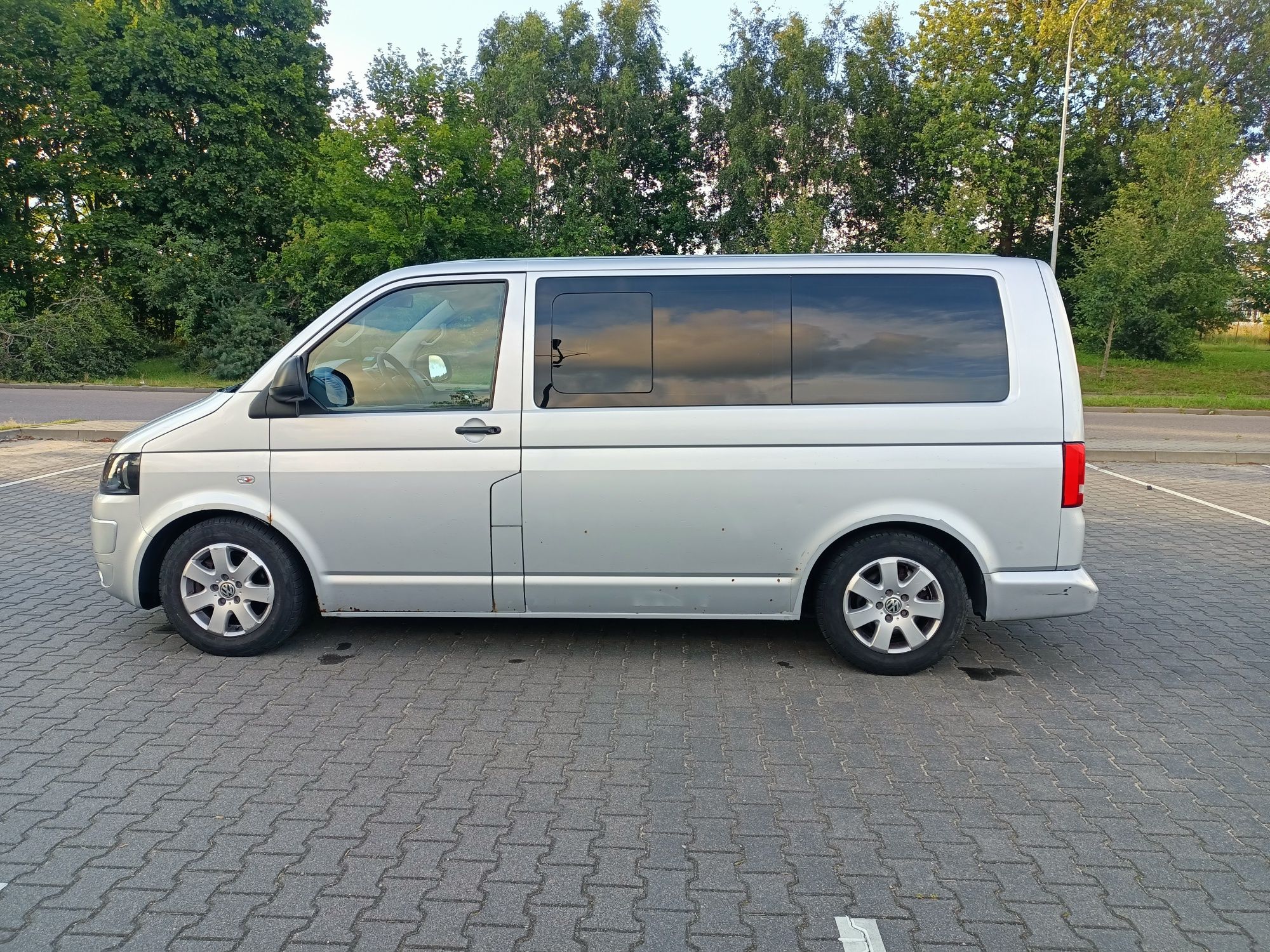 VW Multivan 2.0 140Km