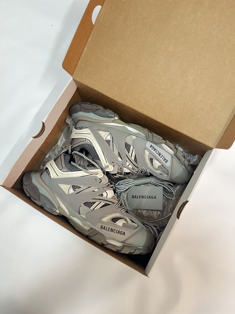 Кроссовки кросівки Balenciaga Track grey white opium archive 43s